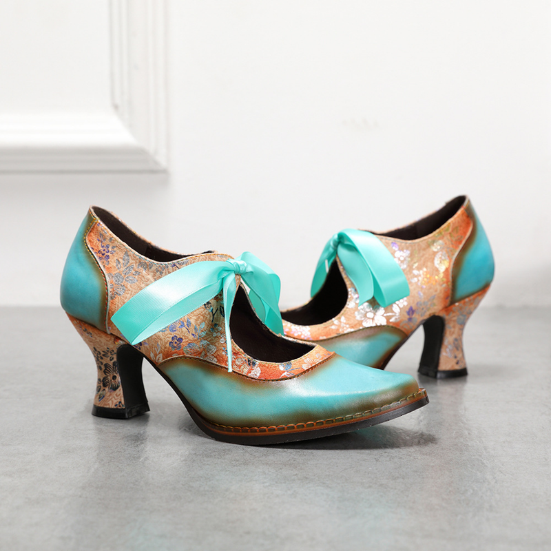 2 Kinds Cowhide Flower Blue Ethnic Style Ribbon Lace Women's Shoes - AwwwCos